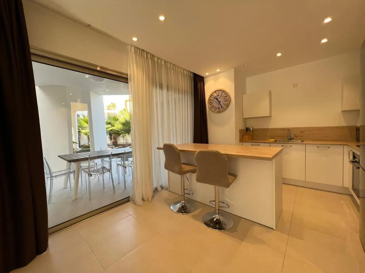 Luxury Family Apartment Equilibrium By Altamarhomes Palm-mar