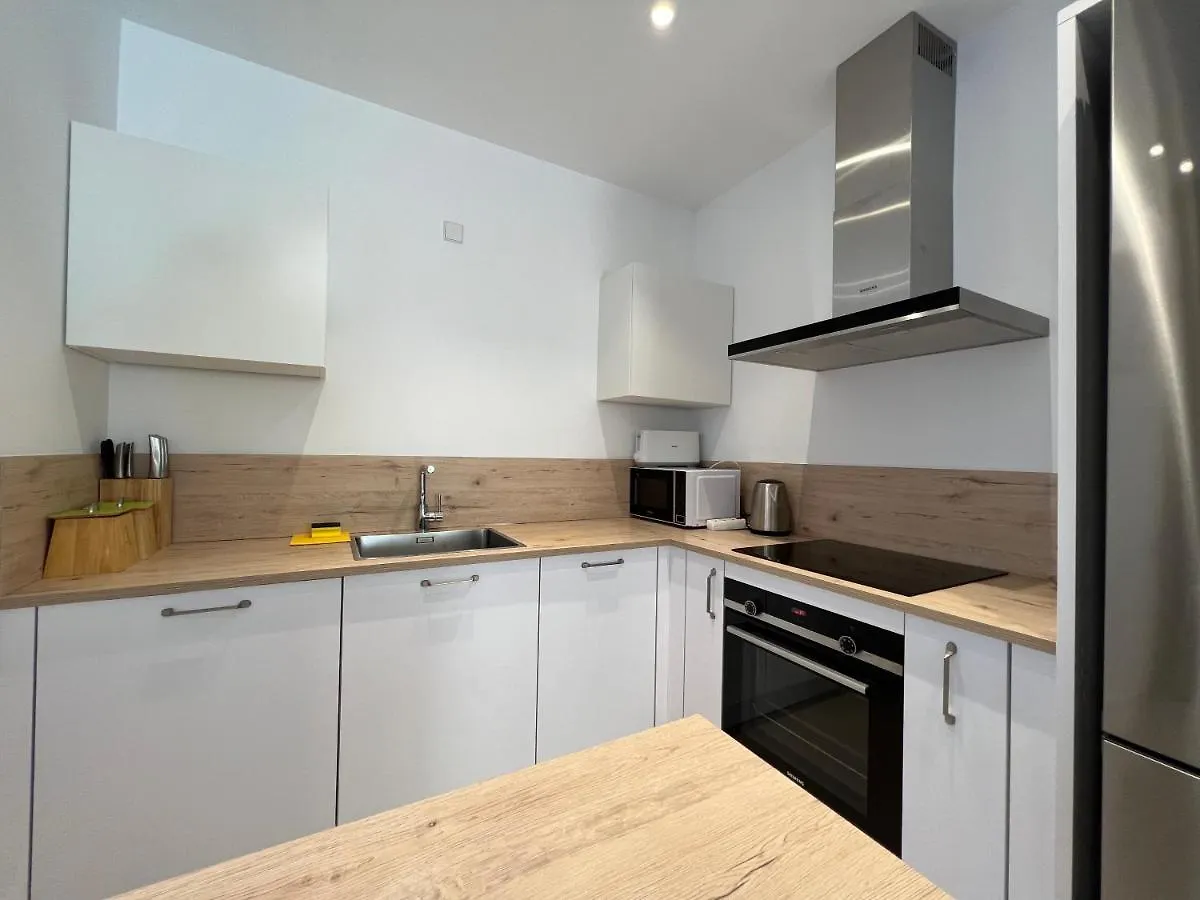 Luxury Family Apartment Equilibrium By Altamarhomes Palm-mar